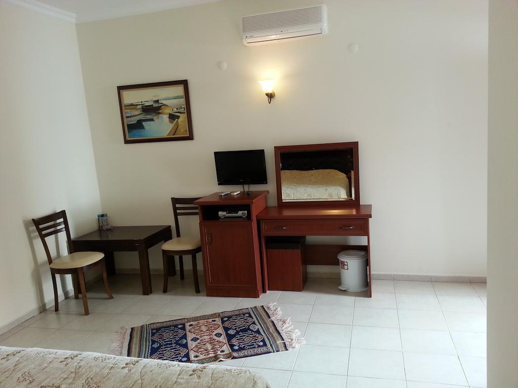 Bacahan Hotel Altınoluk Habitación foto